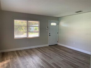 5617 14th Ave S in Gulfport, FL - Building Photo - Building Photo