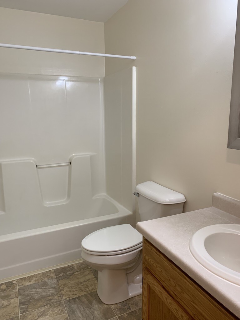 Hickory Hills Apartments in Chittenango, NY