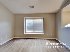 605 Brooks Rd in Dallas, GA - Building Photo - Building Photo