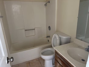 1040 May Ln in Barstow, CA - Building Photo - Building Photo