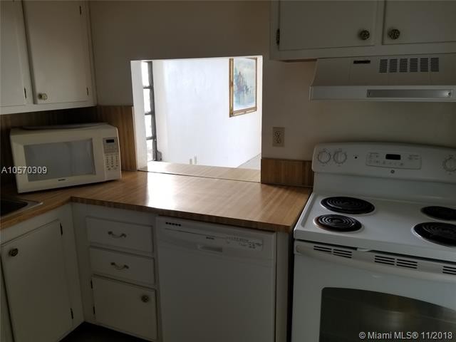 16751 NE 9th Ave-Unit -507 in Miami, FL - Building Photo - Building Photo