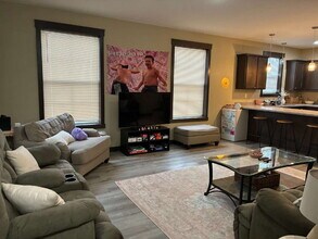 919 Lakeside Ave in Eau Claire, WI - Building Photo - Building Photo