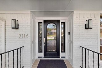 7116 Town Bluff Dr in Dallas, TX - Building Photo - Building Photo