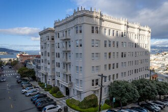 2222 Leavenworth in San Francisco, CA - Foto de edificio - Building Photo
