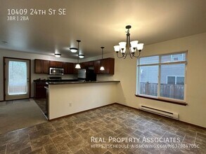 10409 24th St SE in Lake Stevens, WA - Building Photo - Building Photo