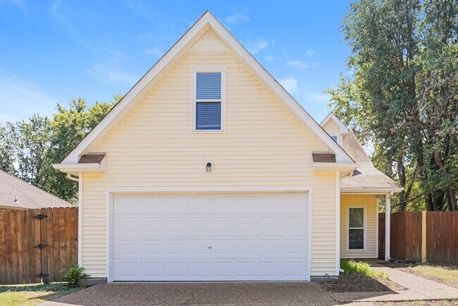 property at 200 Steamboat Ct