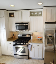 3226 Pinehurst Pl in Charlotte, NC - Building Photo - Building Photo