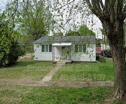 29 Beechwood Rd in Newark, OH - Building Photo