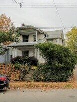 2734 Harris Ave, Unit 2 in Cincinnati, OH - Building Photo