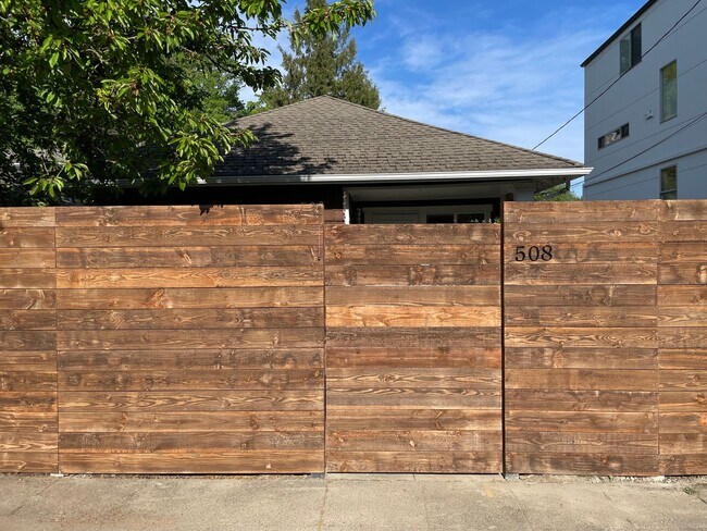 508 31st Ave E in Seattle, WA - Building Photo - Building Photo