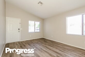 741 E Monona Dr in Phoenix, AZ - Building Photo - Building Photo