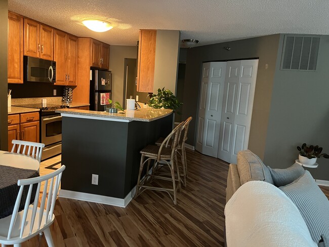 property at 6157 Chasewood Pky