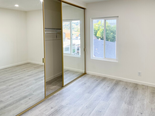 property at 409 Burchett St
