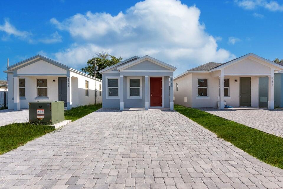 3771 Saginaw Ave in West Palm Beach, FL - Building Photo