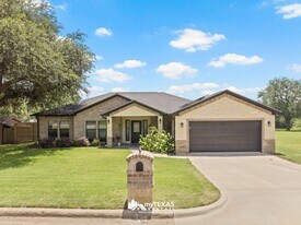 314 Rosewood St in Mount Pleasant, TX - Building Photo