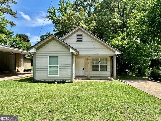 property at 2595 Elliott St NW