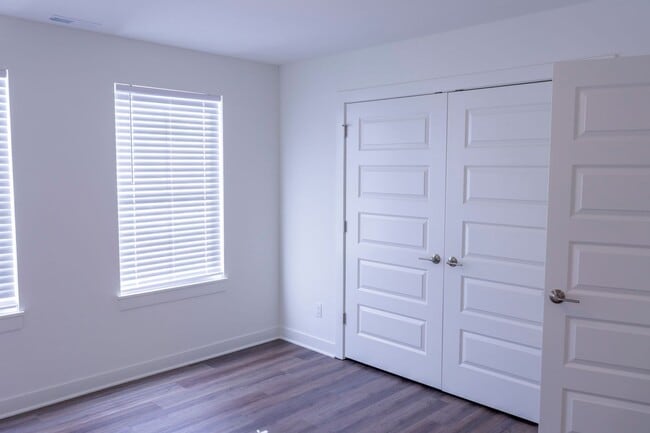 20011 Cornice St in Spring Hill, KS - Building Photo - Building Photo