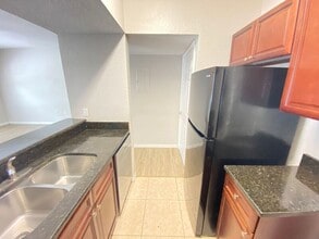 5118 City St in Orlando, FL - Building Photo - Building Photo