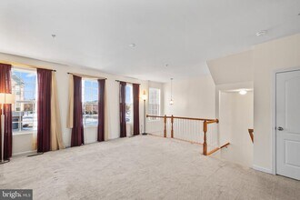 4904 Olympia Pl in Waldorf, MD - Building Photo - Building Photo