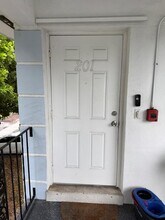 3515 Van Buren St in Hollywood, FL - Building Photo - Building Photo
