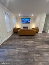 2327 Stephanie Tessa Ln in Woodbridge, VA - Building Photo - Building Photo