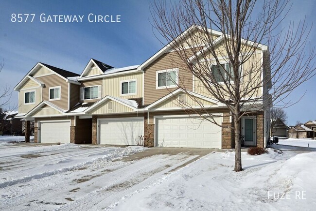 8577 Gateway Cir in Monticello, MN - Building Photo - Building Photo