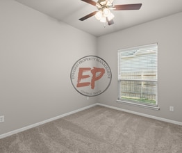 4920 Sparks Dr in Temple, TX - Building Photo - Building Photo