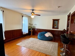 109 Sunnyside Ave in Waynesboro, PA - Building Photo - Building Photo
