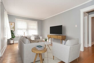 24 N Madison Ave in La Grange, IL - Building Photo - Building Photo