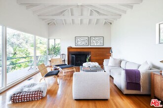 1975 Micheltorena St in Los Angeles, CA - Building Photo - Building Photo