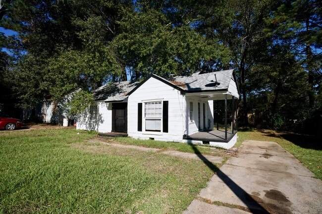 property at 244 Arbor Hills Dr