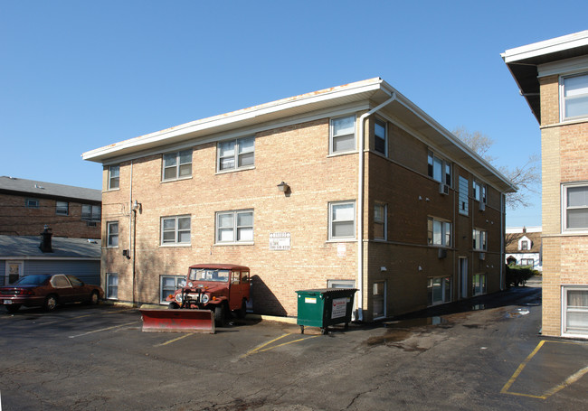 1967 Broadway in Melrose Park, IL - Building Photo - Building Photo