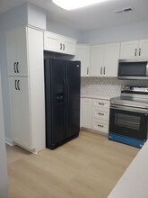 6032 Inland Greens Dr in Wilmington, NC - Building Photo - Building Photo