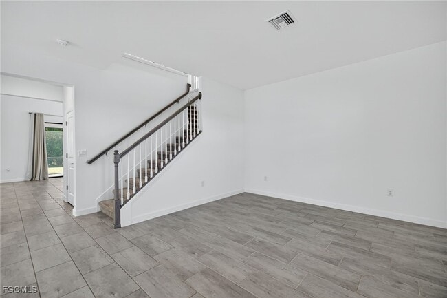 11484 Canopy Loop in Ft. Myers, FL - Building Photo - Building Photo