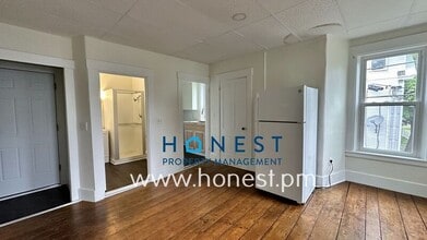 30 Sewall St in Augusta, ME - Building Photo - Building Photo
