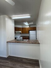 8372 E Lakeshore Dr in Prescott Valley, AZ - Building Photo - Building Photo