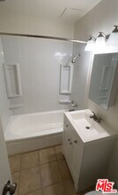 780 Earlham St in Pasadena, CA - Building Photo - Building Photo