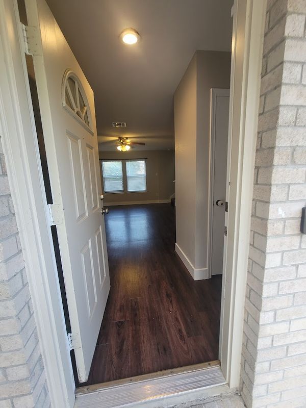 4402 King's Canyon Dr in Taylor, TX - Building Photo - Building Photo