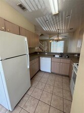 1237 S Beach Cir in Kissimmee, FL - Building Photo - Building Photo