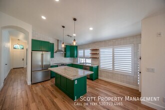 28709 N Nobel Rd in Phoenix, AZ - Building Photo - Building Photo