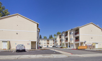 Cabiao Townhomes