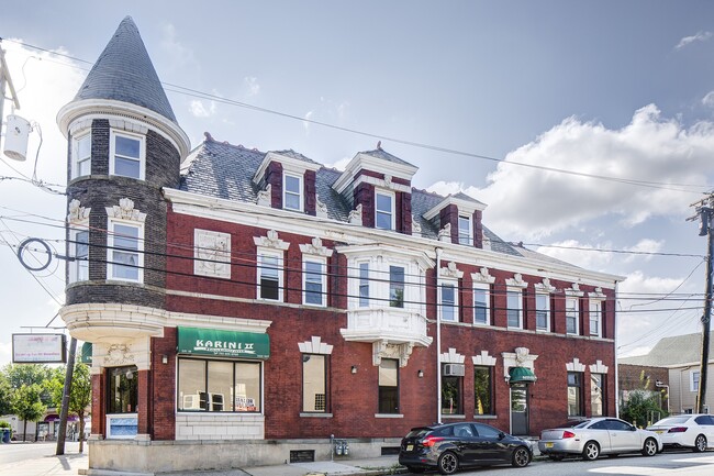 299 New Brunswick Ave in Perth Amboy, NJ - Building Photo - Building Photo