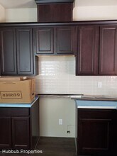 858 Mission De Oro Dr in Redding, CA - Building Photo - Building Photo