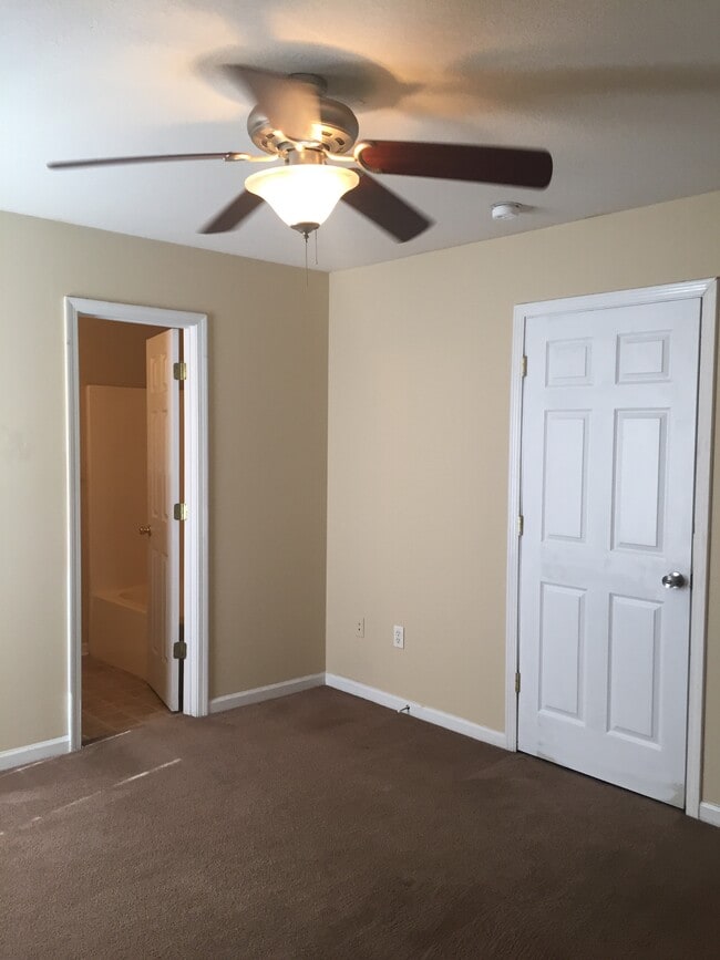 5606 Landings Pkwy in Statesboro, GA - Building Photo - Building Photo