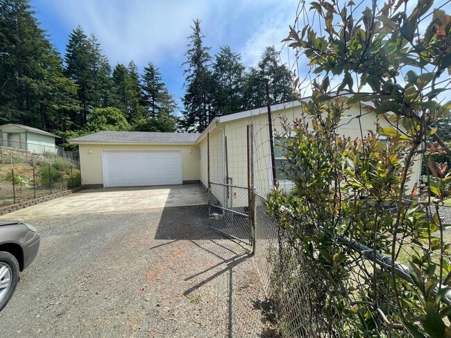 property at 97566 Kadora Dr