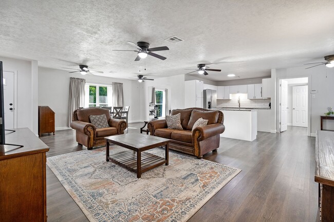 property at 403 E Lake Dr