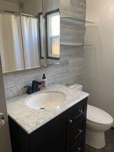 1030 W Gem Ave in Moses Lake, WA - Building Photo - Building Photo