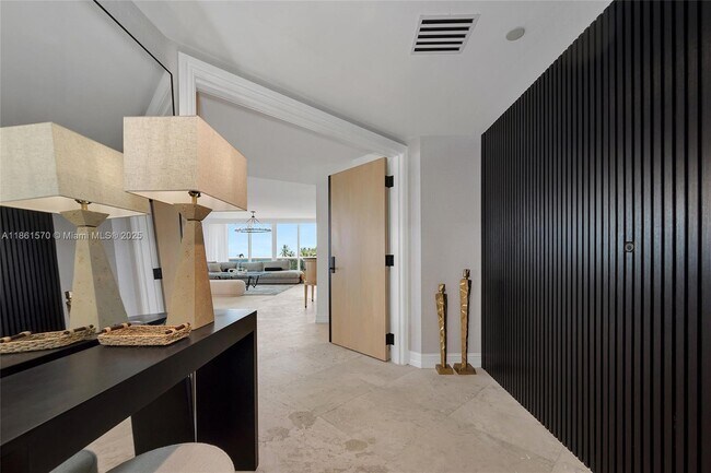 9559 Collins Ave in Surfside, FL - Building Photo - Building Photo
