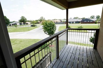 Rolling Hills at Elm Creek in Owasso, OK - Foto de edificio - Building Photo