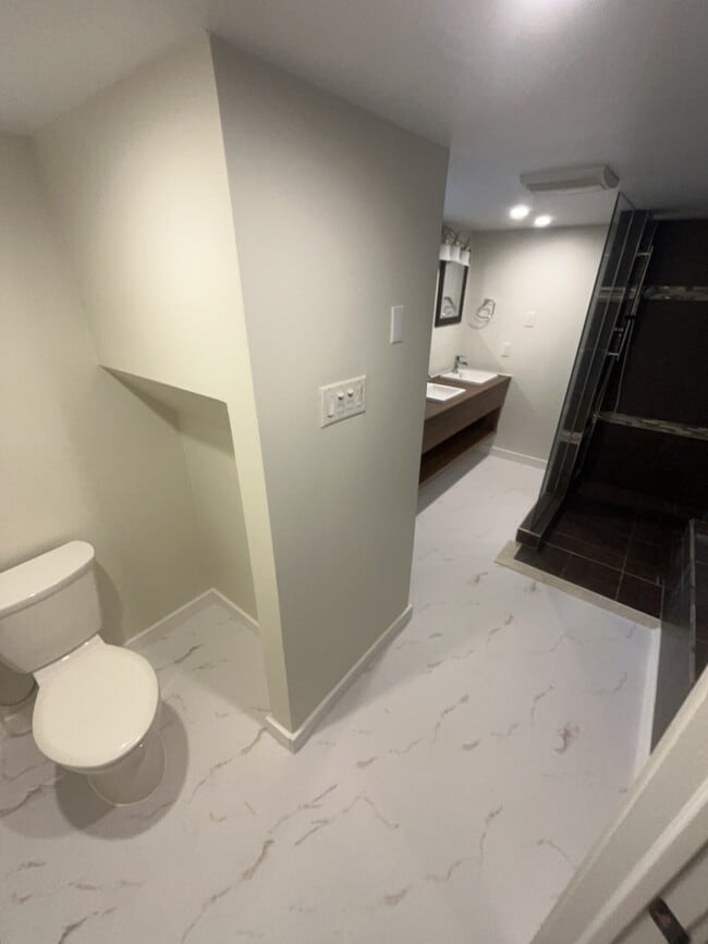 22 Southview Av in Belleville, ON - Building Photo - Building Photo